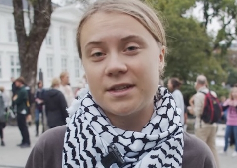 Greta Thunberg é presa na Dinamarca em protesto contra guerra em Gaza
