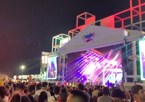 Público lota ‘Passo a Paço’ no primeiro dia do evento com show de George Japa