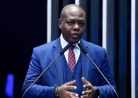 PF envia relatório ao STF sobre acusações de assédio contra Silvio Almeida