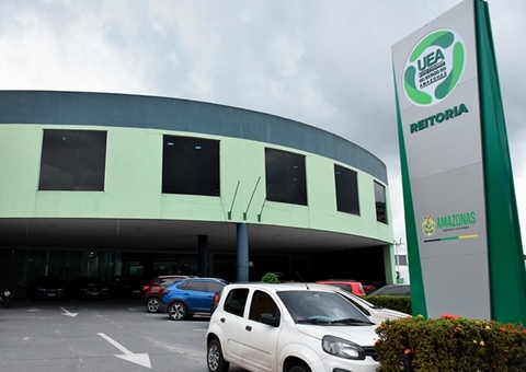 UEA suspende aulas devido a fumaça na região