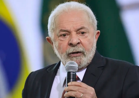Lula defende regulação de jogos de azar no Brasil: 'Pessoas estão se endividando em apostas'