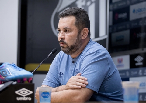 Apresentado, técnico do Santos feminino cita busca por "equipe competitiva"