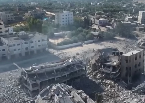 Israel ignora pressão internacional e invade base da ONU no Líbano