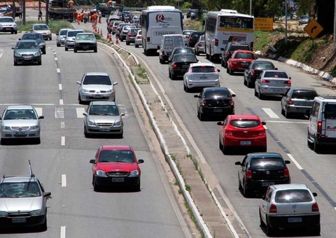 PEC que isenta IPVA de veículos com mais de 20 anos avança no Congresso