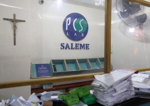  Funcionária que assinou laudos de exames errados de HIV deve se entregar à Polícia hoje