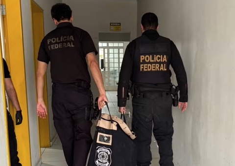PF e CGU desarticulam grupo criminoso que desviou quase R$ 200 milhões do FUNDEB 