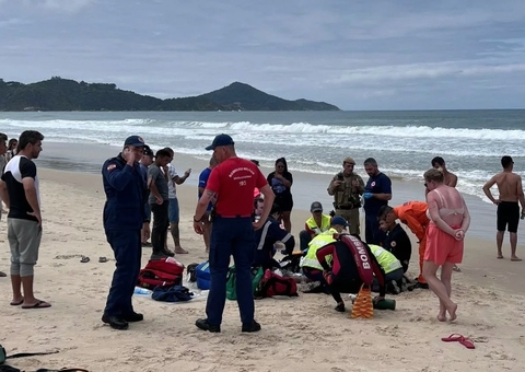 Pai morre afogado e menino de 10 anos desaparece em praia de SC