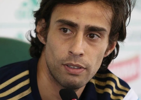  Valdivia, ídolo do Palmeiras, é preso no Chile acusado de abuso sexual