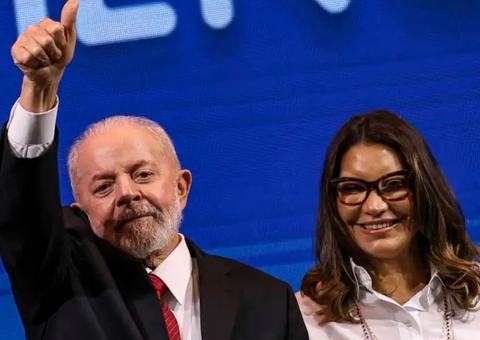 Lula retornará ao trabalho no Planalto na segunda, diz Janja