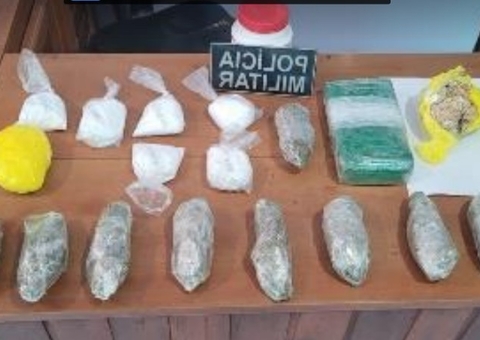 Passageiro com drogas é preso após ficar nervoso durante abordagem a táxi no Amazonas