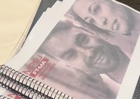 Promotores entregam dossiê com fotos das mortes de Marielle e Anderson ao júri