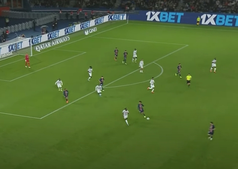 PSG é punido por causa de cantos homofóbicos