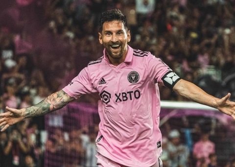 Messi descarta carreira de técnico: "um dia de cada vez"