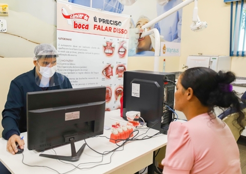 Prefeitura de Manaus nomeia mais 42 profissionais aprovados no concurso da Semsa