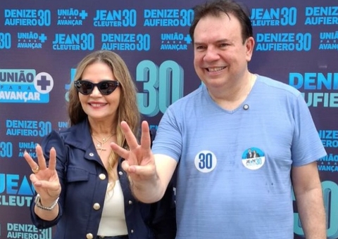 Chapa candidata à reeleição da presidência da OAB-AM realiza happy hour em Manaus 