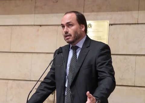 PF mira Carlos Bolsonaro em depoimento de ex-ministro sobre caso Abin paralela