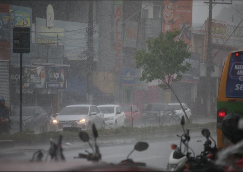 Feriado e fim de semana serão chuvosos em Manaus, prevê Climatempo