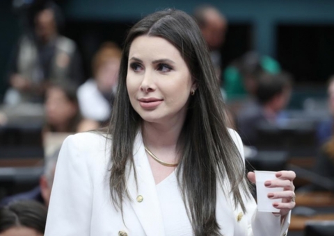 Deputada denuncia ameaças por apoiar PEC do Aborto e ser contra fim da escala 6x1