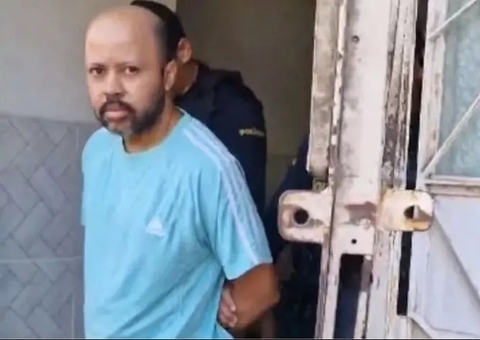 Serial killer tirava selfie em lápides de vítimas após crimes