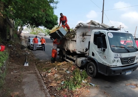 Ações contra lixeiras viciadas são intensificadas em Manaus