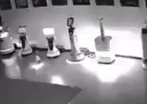 Robô convence outros a parar de trabalhar e assusta a internet; vídeo