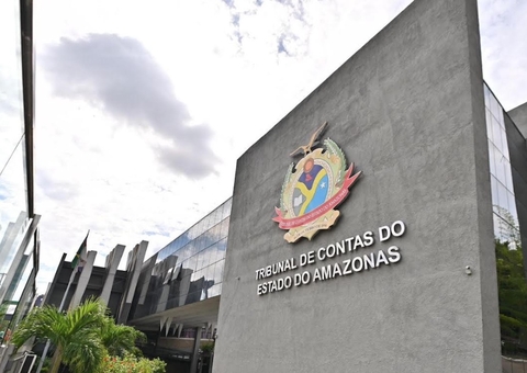 TCE-AM determina suspensão de processo seletivo e provas na UEA