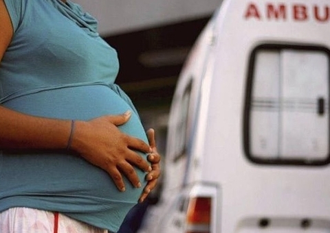 Senado aprova projeto que garante direito de gestante a acompanhante durante parto