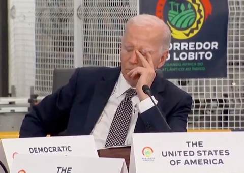 Biden cochila durante reunião com líderes em Angola e vídeo viraliza nas redes sociais 