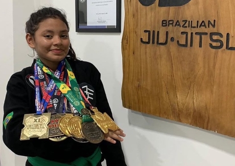 Lorrany Vitória, a "Moana", conquista dois ouros na Copa Cidade de Manaus