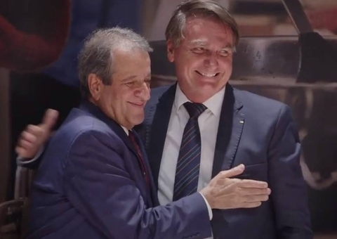 Valdemar Costa Neto presta depoimento à PF no inquérito do golpe de Estado