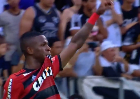 Flamengo parabeniza Vinicius Júnior por prêmio de melhor jogador do mundo em 2024