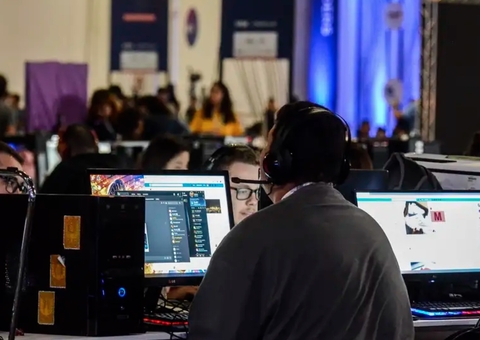 Lula sanciona lei que aumenta punições para empresas envolvidas no turismo sexual