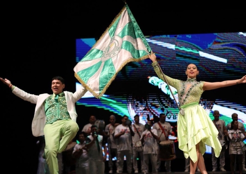 Samba brilha no Teatro Amazonas com lançamento do Carnaval na Floresta 2025