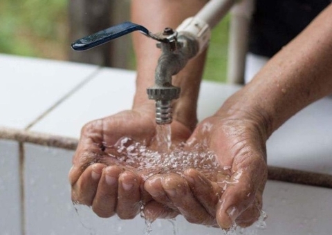 Privatização do saneamento revela falta de acesso à água tratada em Manaus