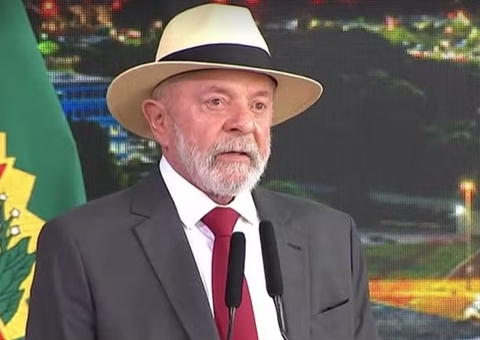 'Ainda estamos aqui', discursa Lula em cerimônia sobre o 8 de janeiro