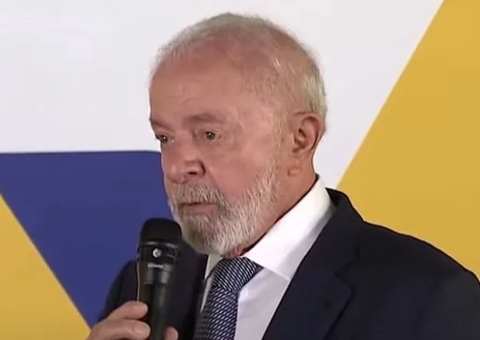 Lula aparece sem chapéu pela 1ª vez após cirurgia e diz estar recuperado