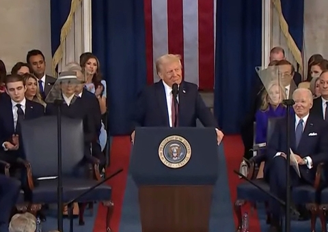 Trump anuncia deportação de imigrantes e fechamento imediato de entradas ilegais nos EUA 