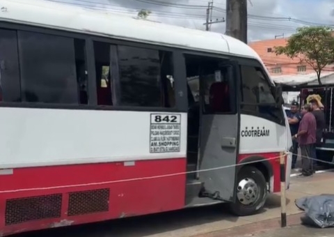 Ao vivo: Homem morre atropelado por Alternativo na Djalma Batista 