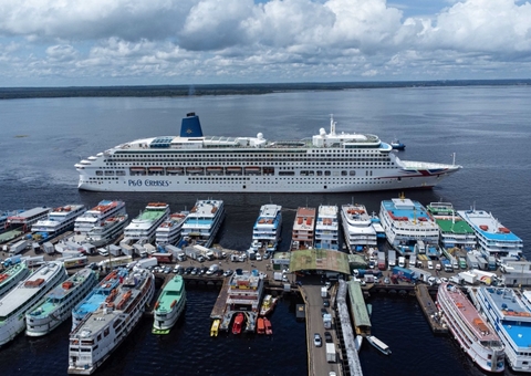 MS Aurora: maior cruzeiro da temporada chega a Manaus com 2,4 mil turistas