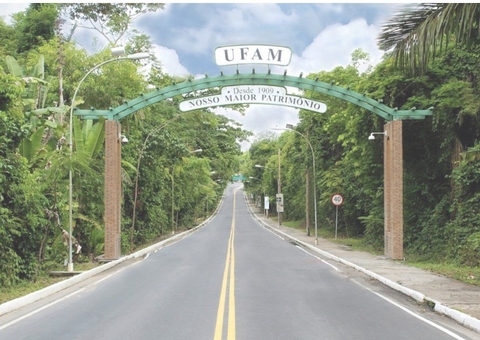 Candidatos à reitoria da Ufam realizam manifesto por eleições transparentes