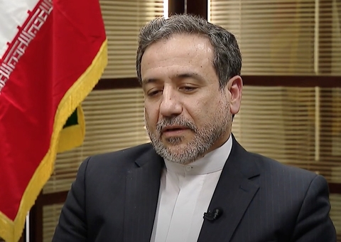 Ministro do Irã avisa que ataque dos EUA resultaria em 'guerra total'