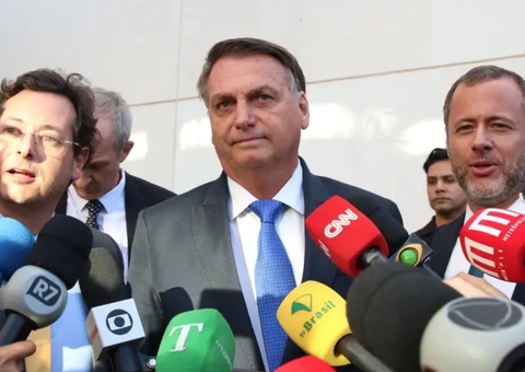 Aliados de Bolsonaro articulam mudança na Ficha Limpa para reduzir inelegibilidade
