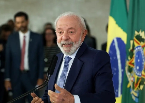 Vamos baixar o custo de vida, afirma Lula