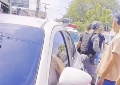 Ao vivo: Polícia troca tiros e prende assaltantes na Av. Cosme Ferreira 