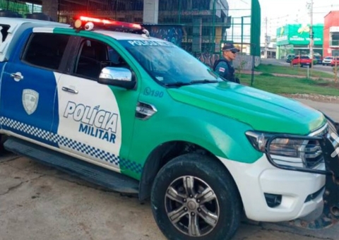 Homem é preso após assaltar clientes em hamburgueria no Dom Pedro