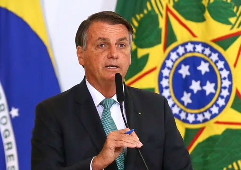 PGR pode pedir pena de até 28 anos de prisão para Bolsonaro, diz jornal