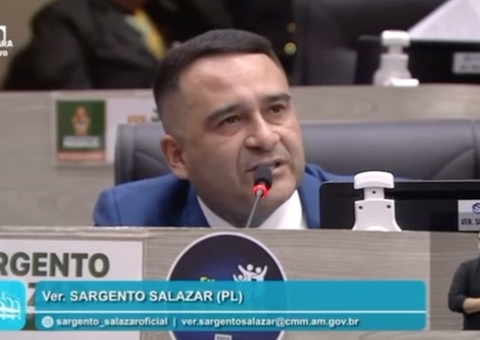 Vereador de Manaus solta palavrão durante sessão e é repreendido; vídeo 
