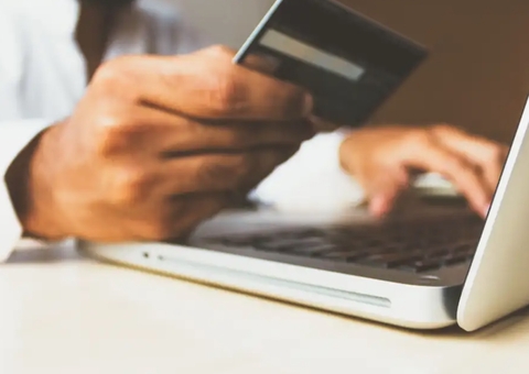 Banco deve indenizar cliente cobrado indevidamente por longos anos, fixa justiça do Amazonas