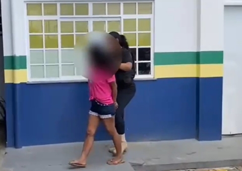 Madrasta é presa por prostituir e torturar enteadas em Manaus, vítimas engravidaram
