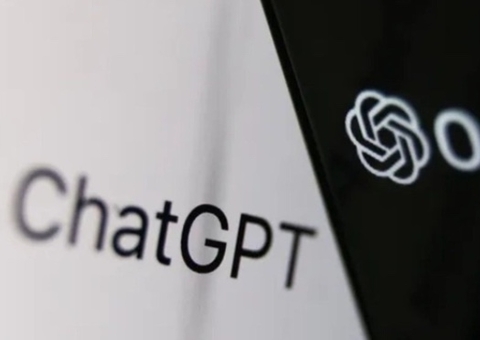 ChatGPT divulga CPF de figuras públicas após flexibilizar moderação